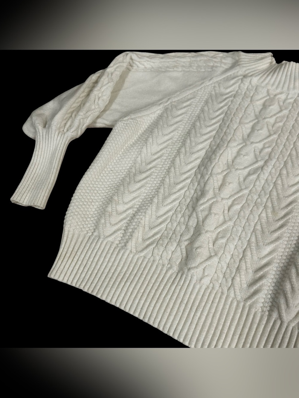 Maison Mascallier Cable Knit Chunky Balloon Sleeve White Sweater Size Large - Picture 4 of 7